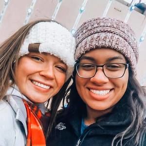 Meet your Posher, Julia